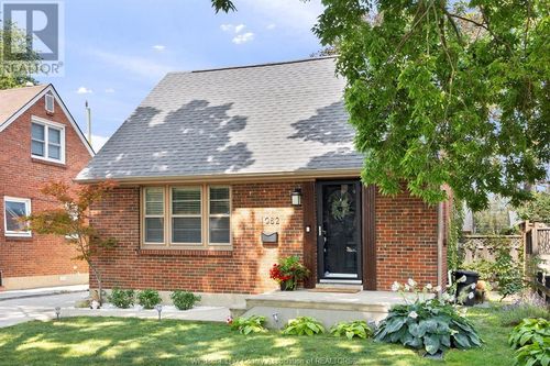 1082 Villaire Ave, Windsor, ON, N8S2J8 | Card Image
