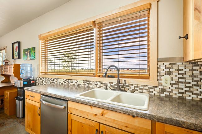Tile backsplash | Image 36