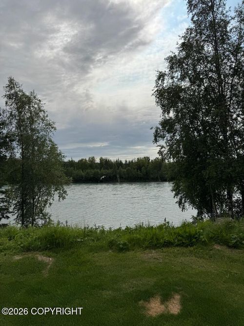 355 Porcupine Ct, Soldotna, AK, 99669-7838 | Card Image