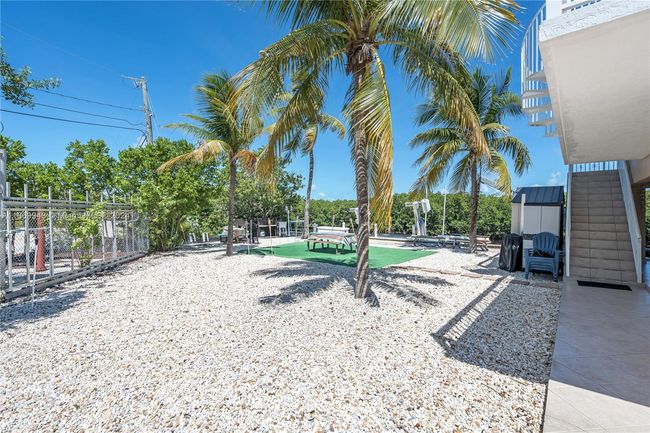 127 - 127 S Layton Dr, House other with 3 bedrooms, 2 bathrooms and null parking in Long Key FL | Image 10