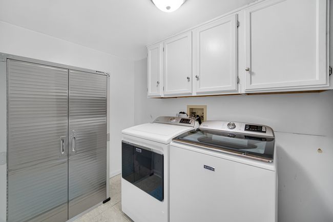 UNIT-2 - 201 Charleston Ct, Condo with 2 bedrooms, 2 bathrooms and 1 parking in Schaumburg IL | Image 15