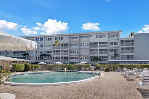 apt-104f-330 Se 2nd St, Hallandale Beach, FL, 33009-5623 | Card Image