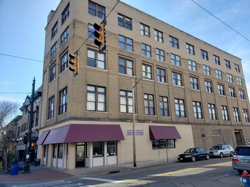 512-201 S Broad St, Lancaster, OH, 43130-4306 | Card Image