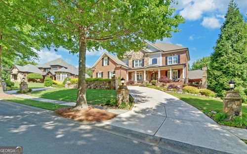 2604 Northern Oak Dr, Braselton, GA, 30517-6060 | Card Image