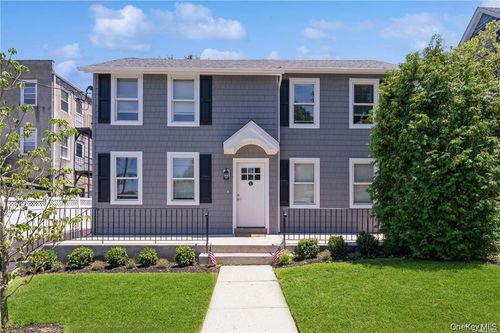 5 Carlton Ave, Port Washington, NY, 11050-3128 | Card Image