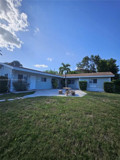 3-1231 Ne 23rd Ave, Pompano Beach, FL, 33062-3744 | Card Image