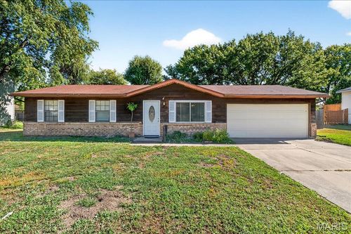 2013 Maple Tree Ln, Cahokia, IL, 62206-1404 | Card Image