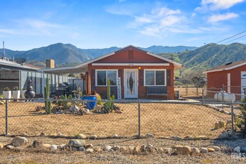 2920 Webb Ave, Lake Isabella, CA, 93240-8007 | Card Image