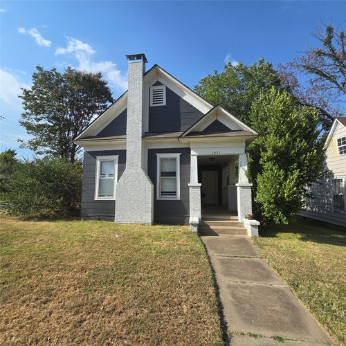 1031 W Morgan St, Denison, TX, 75020-4307 | Card Image