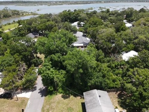 122 Mohegan Rd, St Augustine, FL, 32086-6024 | Card Image