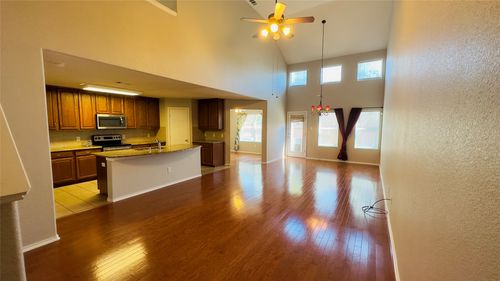 10155 Summit Run Dr, Frisco, TX, 75035-4725 | Card Image
