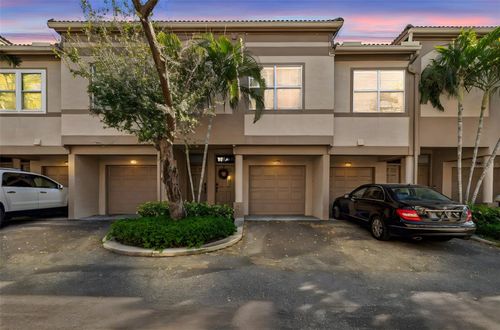 854 Normandy Trace Rd, TAMPA, FL, 33602-5923 | Card Image