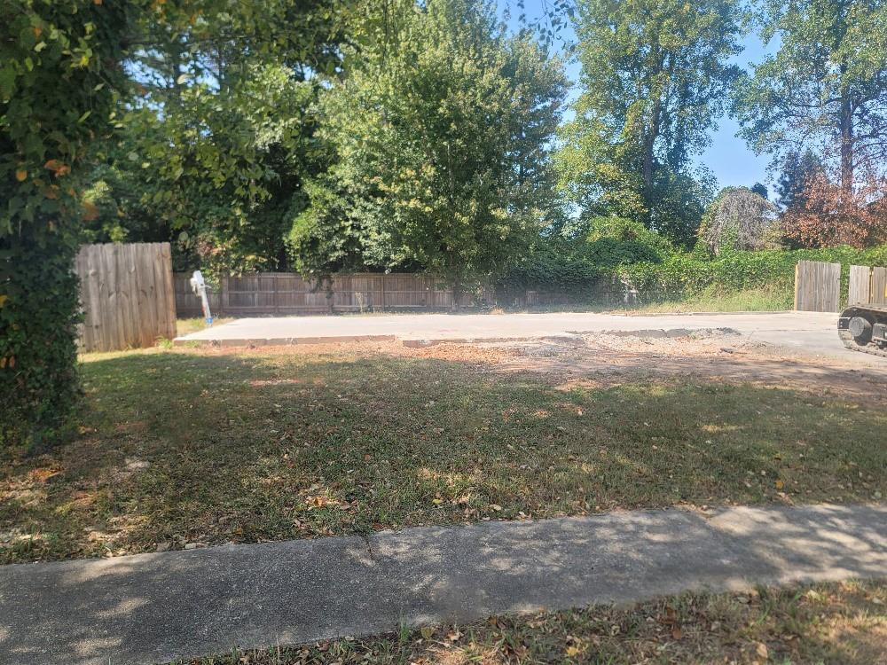 Rambling Way, Lithonia, GA 30058