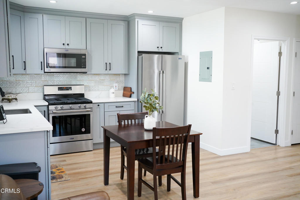 Residential Lease in Los Angeles