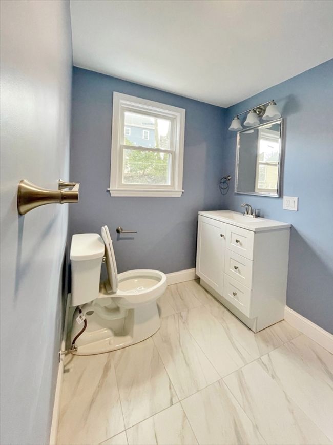 10 Colburn St, House other with 4 bedrooms, 2 bathrooms and 2 parking in Waltham MA | Image 17