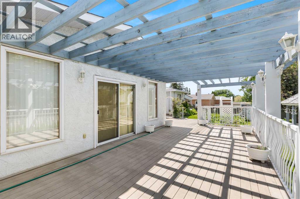 Residential in Redcliff 5