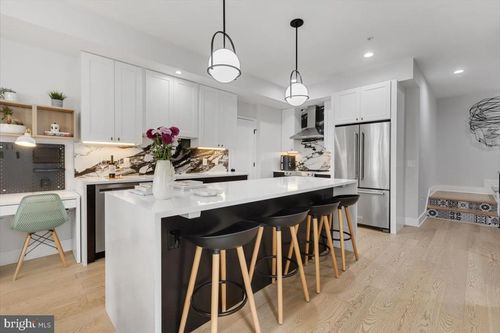 apt-3-1151 Oates St Ne, WASHINGTON, DC, 20002-3839 | Card Image