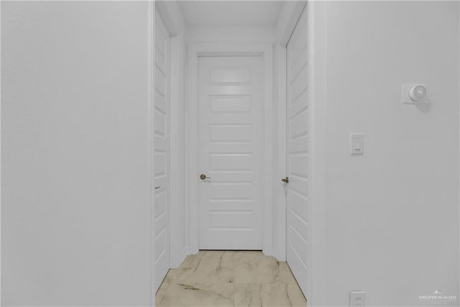 911 Platinum St, House other with 4 bedrooms, 3 bathrooms and 2 parking in Palmview TX | Image 17