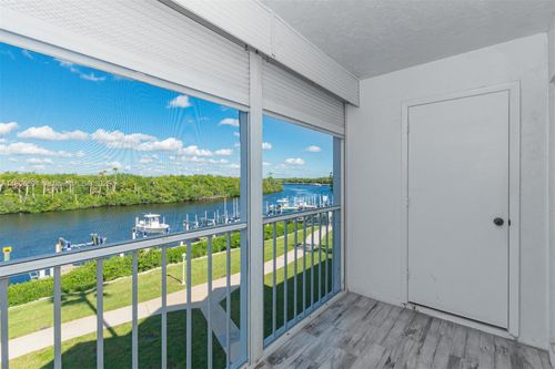 g3-2512 Se Anchorage Cv, Port St Lucie, FL, 34952-6227 | Card Image