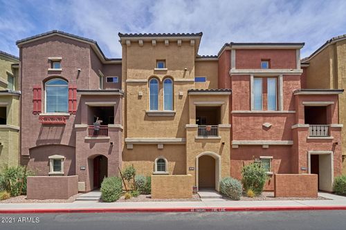 unit-1089-240 W Juniper Ave, Gilbert, AZ, 85233-3970 | Card Image