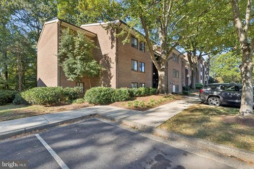 13-1413 Northgate Sq, RESTON, VA, 20190-3729 | Card Image