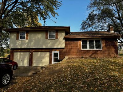 17002 Nw 76th Street, House other with 3 bedrooms, 2 bathrooms and null parking in Kansas City MO | Image 1