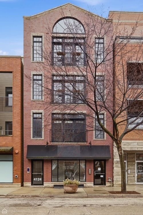 4124 N Lincoln Ave, Chicago, IL, 60618-3286 | Card Image