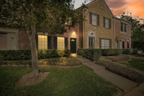 2930 Grants Lake Blvd, Sugar Land, TX, 77479-1253 | Card Image