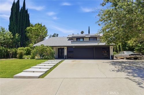11515 Doral Ave, Porter Ranch, CA, 91326-1828 | Card Image