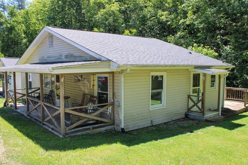 6097 Blue Ridge Tpke, Fincastle, VA, 24090-4203 | Card Image