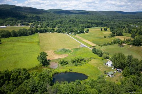 80 Hang Glider Rd, Ellenville, NY, 12428-5109 | Card Image