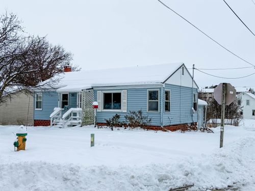 119 N Wells St, West Union, IA, 52175-1350 | Card Image