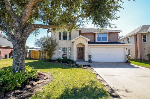 835 Tropicana Blvd, East Bernard, TX, 77435-7003 | Card Image