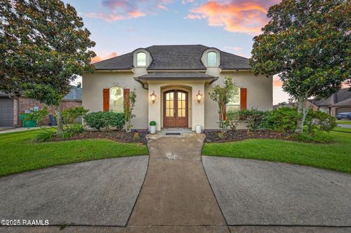 107 Marquee Dr, Broussard, LA, 70518-4784 | Card Image