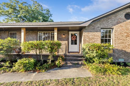 742 Leafwood Rd, Charleston, SC, 29412-9030 | Card Image