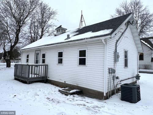 209 5th St, Centuria, WI, 54824-9066 | Card Image