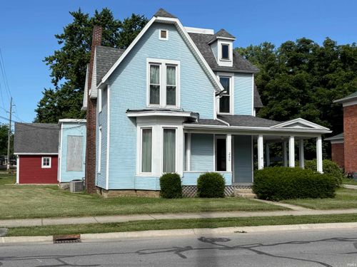 240 S Lafontaine St, Huntington, IN, 46750-3215 | Card Image