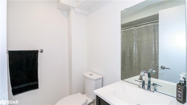 51 Christie Cres, House other with 4 bedrooms, 2 bathrooms and 5 parking in Barrie ON | Image 36