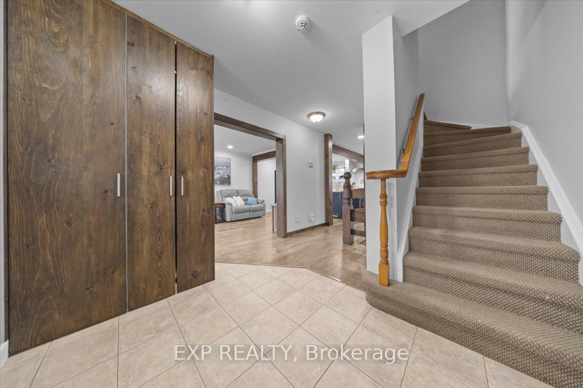 Residential in Stittsville - Munster - Richmond 5