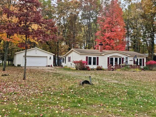 3390 Hemlock Avenue, Lake, MI, 48632 | Card Image