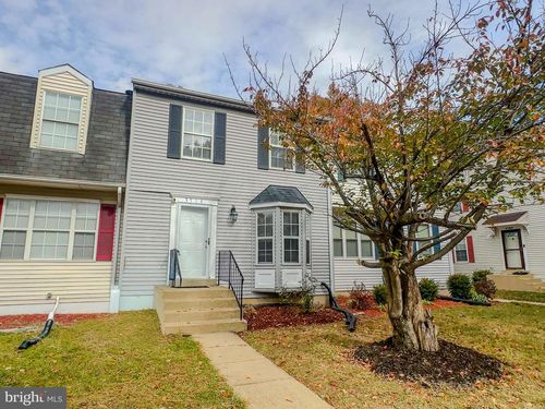 3714 Silver Park Ct, SUITLAND, MD, 20746-3033 | Card Image