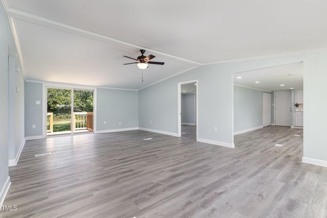 Living Area | Image 4