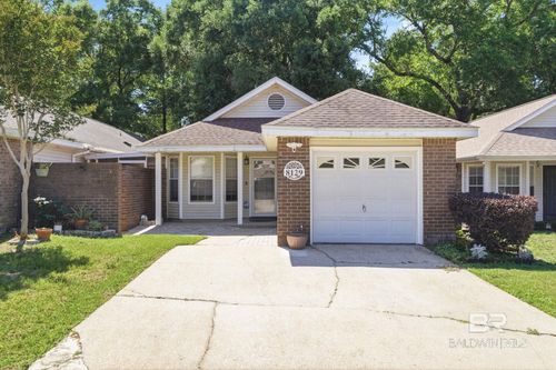 8129 Treetop Ln, Pensacola, FL, 32514-6942 | Card Image
