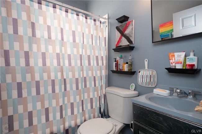 134 S 7 Th St, Condo with 17 bedrooms, 14 bathrooms and null parking in Allentown PA | Image 17