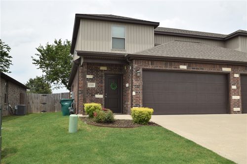 1520 Sandpiper St, Centerton, AR, 72719-6068 | Card Image