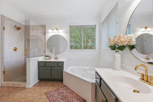 11817 Lake Stone Dr, Austin, TX, 78738-5482 | Card Image