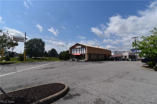 499 Grand Central Ave, Vienna, WV, 26105-2138 | Card Image