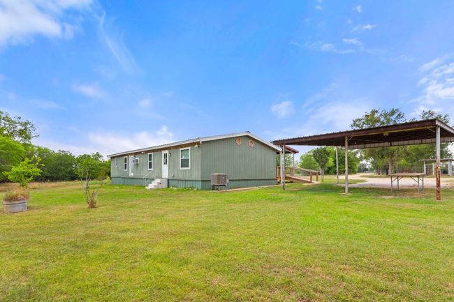 411 Fm 86, House other with 4 bedrooms, 2 bathrooms and 8 parking in Red Rock TX | Image 38