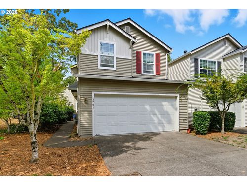 3201 Se Robin Cir, Hillsboro, OR, 97123-8261 | Card Image