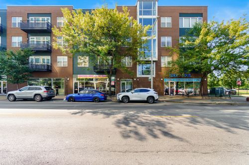 apt-406-17 W 35th St, Chicago, IL, 60616-4939 | Card Image
